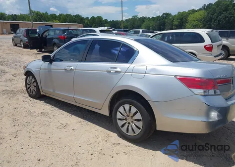 2011 Honda Accord 2.4 Lx z USA, uszkodzony, nr VIN 1HGCP2F39BA059357